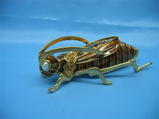 255 кузнечик
